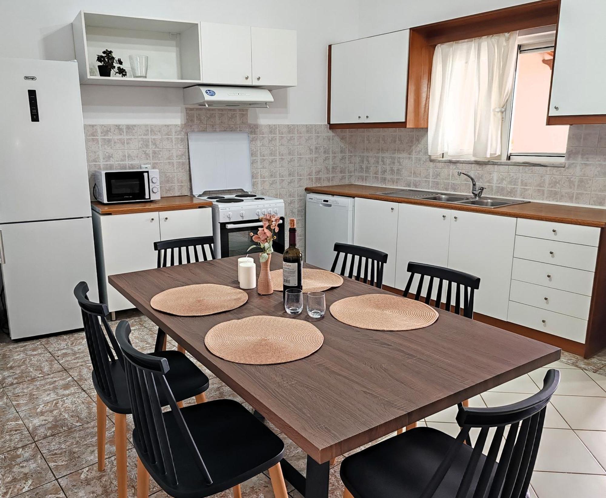 Вилла Konstantina'S Fairytale House Киссамос Экстерьер фото
